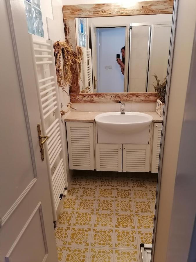 Little Garden Apartment Piran Luaran gambar